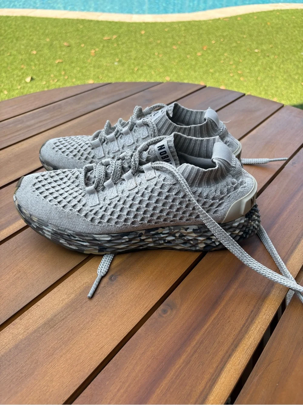 NOBULL Women’s Wild Sand Knit Runners - EUC